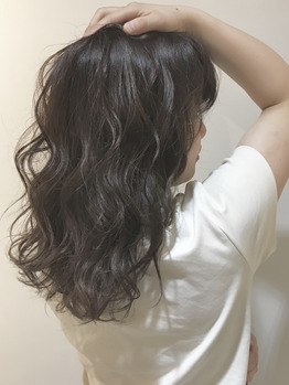 一番似合うカラーとヘアスタイルをご提案します！