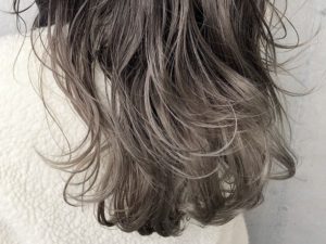 3Dカラーで立体感をプラスして外国人風ヘアに♪