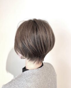 大人可愛いショートヘアー×ナチュラルグレージュ♪