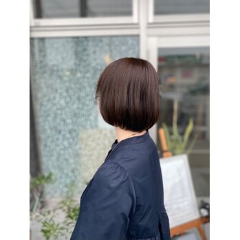 松山,松山市,美容室,美容院,ヘアサロン,frames,フレイムス,古川,石井,カーキ,グレージュ,フェミニン,大人,ボブ,bob,