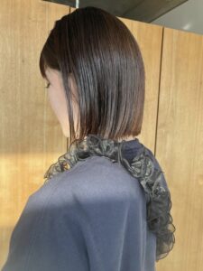 髪質改善ストレート ✕切りっぱなしボブ