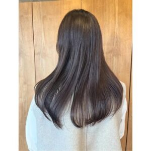 今季は赤味のないくすみブラウン推しです♪